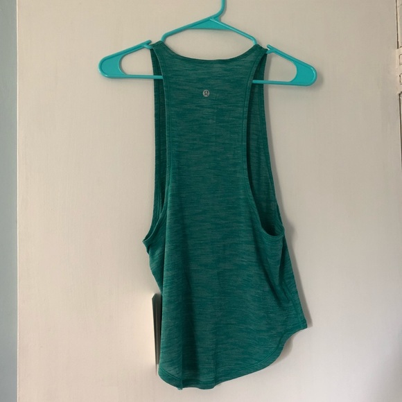 NWT Lululemon tank - Picture 2 of 2